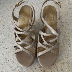 Fergalicious espadrilles 7.5 US